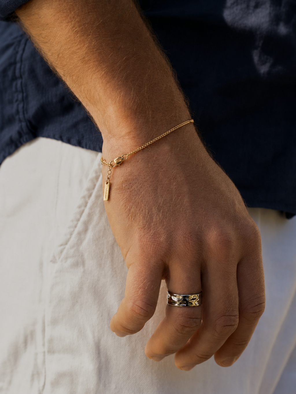 Vela Bracelet | Gold