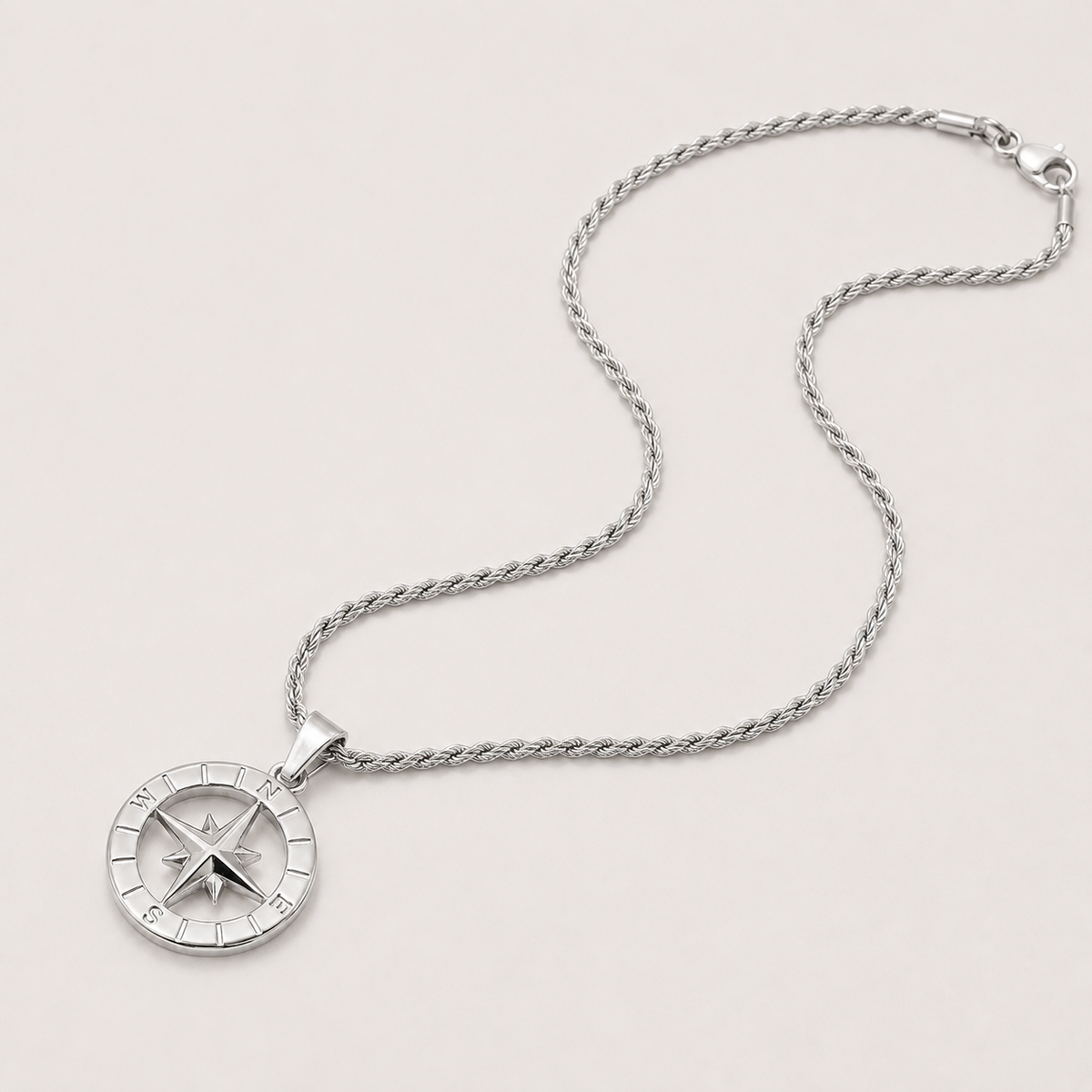 NORD COMPASS PENDANT
