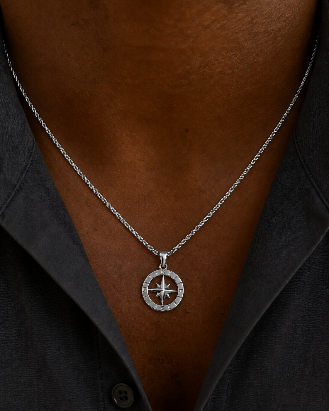 NORD COMPASS PENDANT