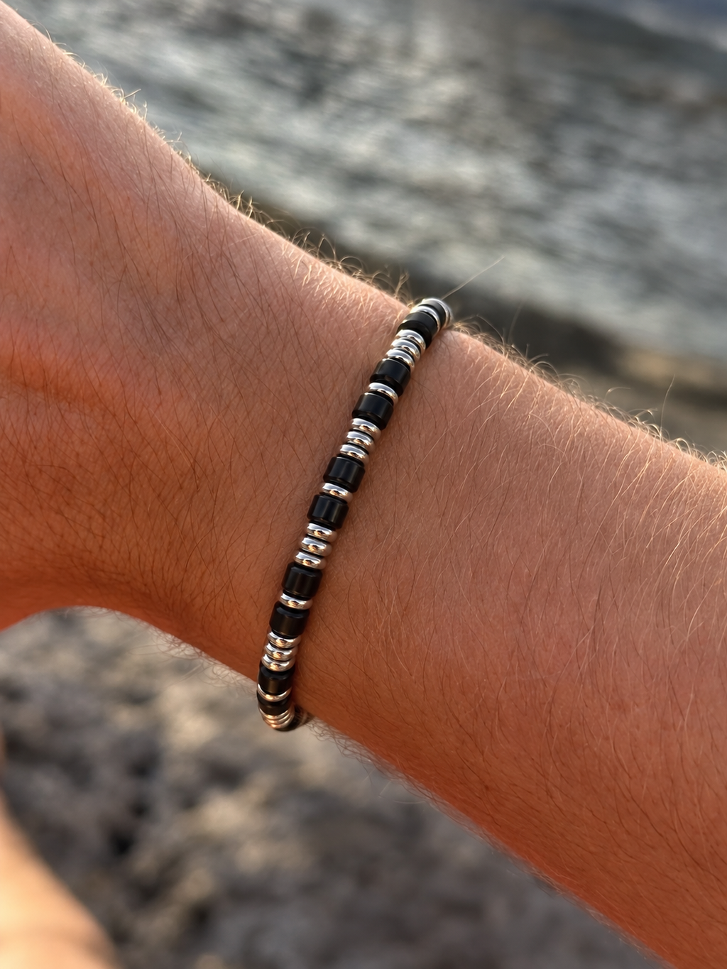 VIGGO STONE BRACELET | BLACK