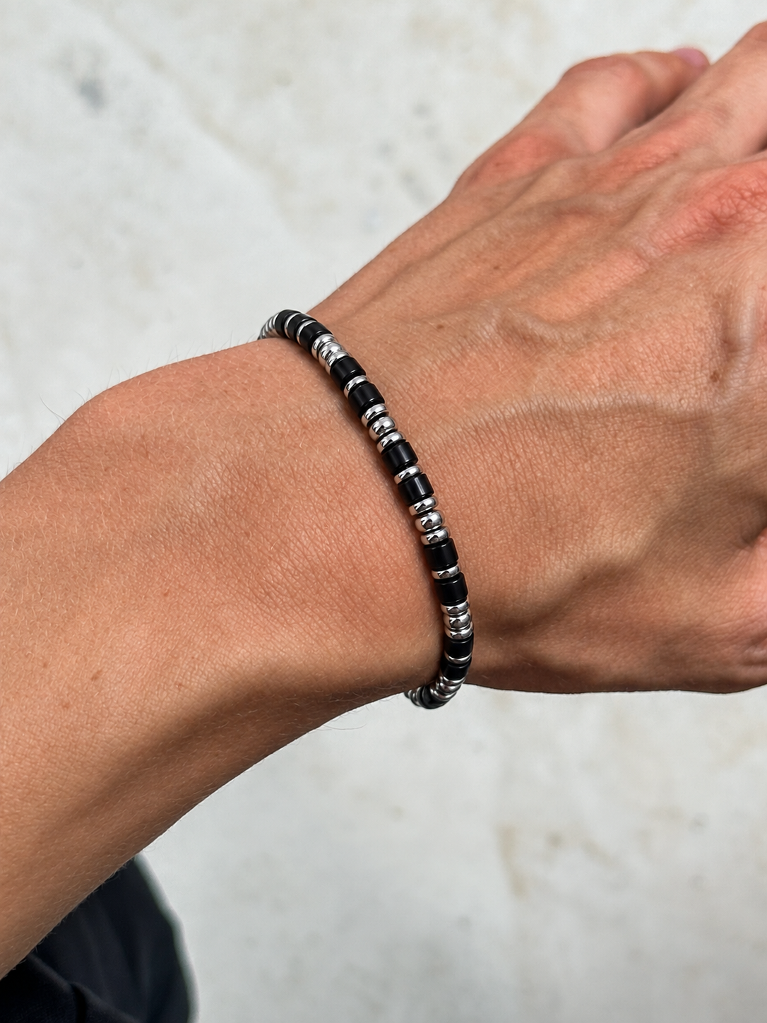 VIGGO STONE BRACELET | BLACK